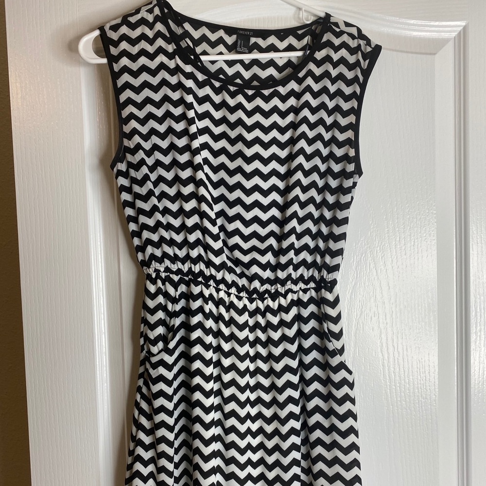 Black and white dress